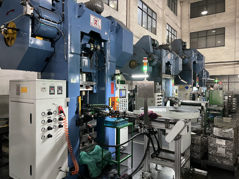 Ningbo XiaYi Electromechanical Technology Co.,Ltd. linha de produção do fabricante
